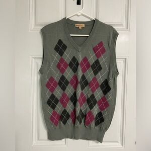 5- INSERCH Gray Argyle Sweater Vest